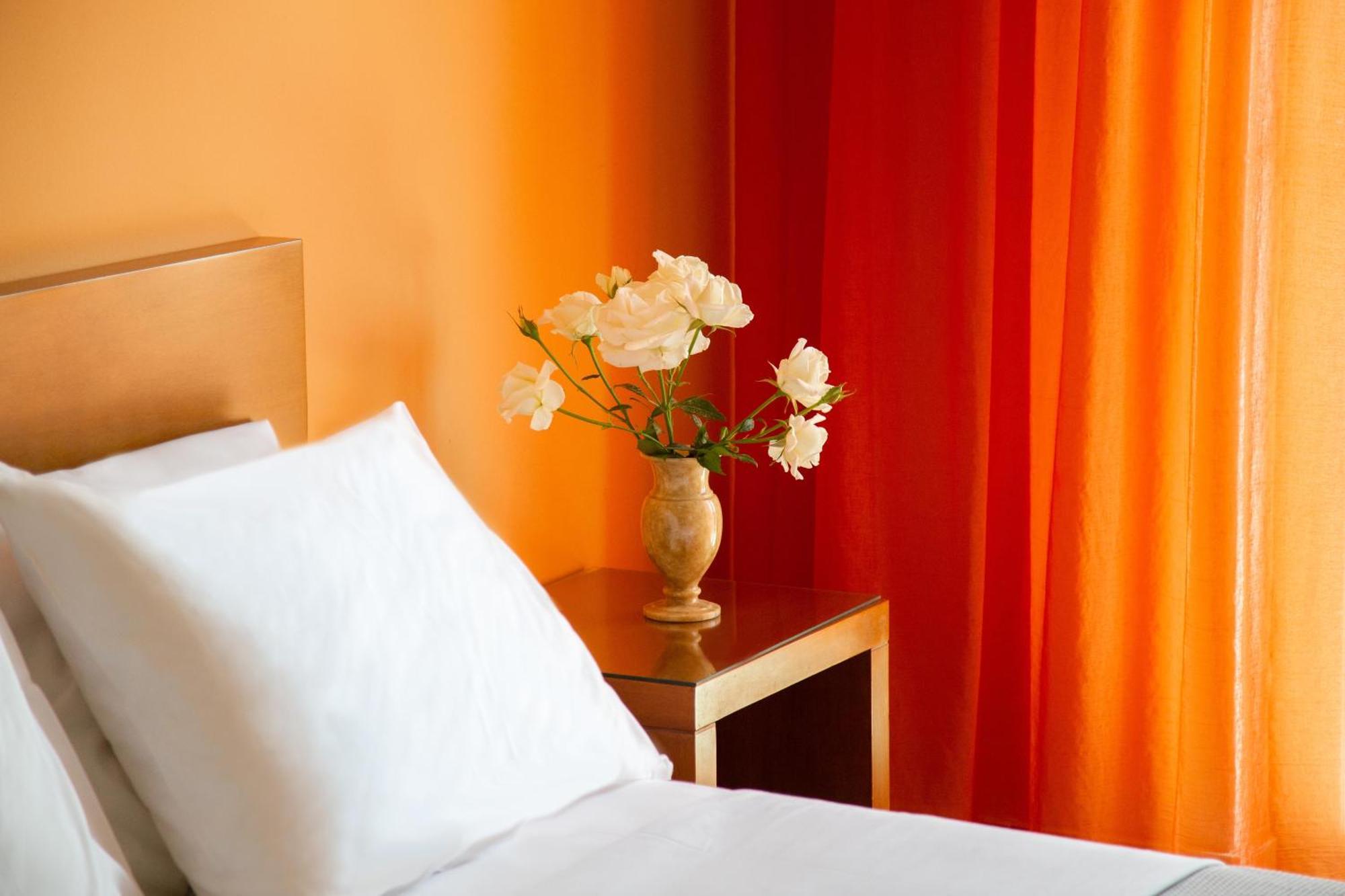 Hotel Giorgio เอเธนส์ ภายนอก รูปภาพ